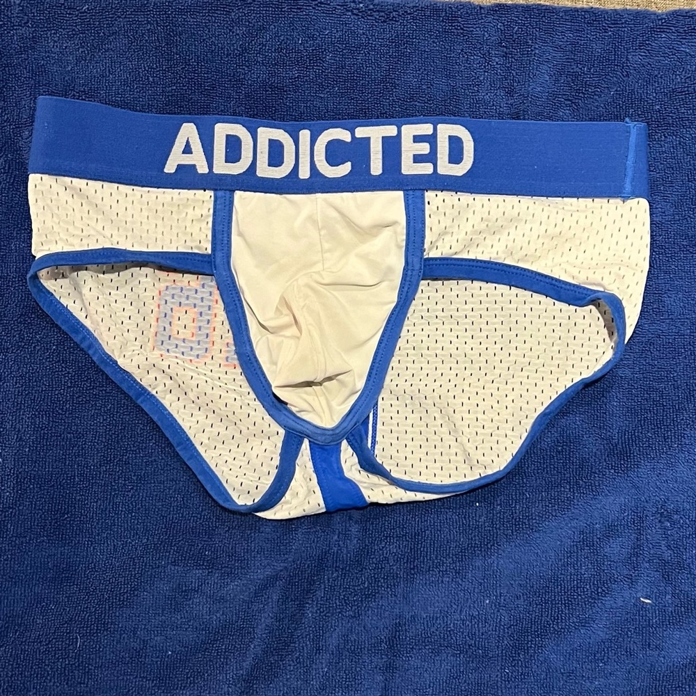 Mens’ Addicted brief size XL - Worn
